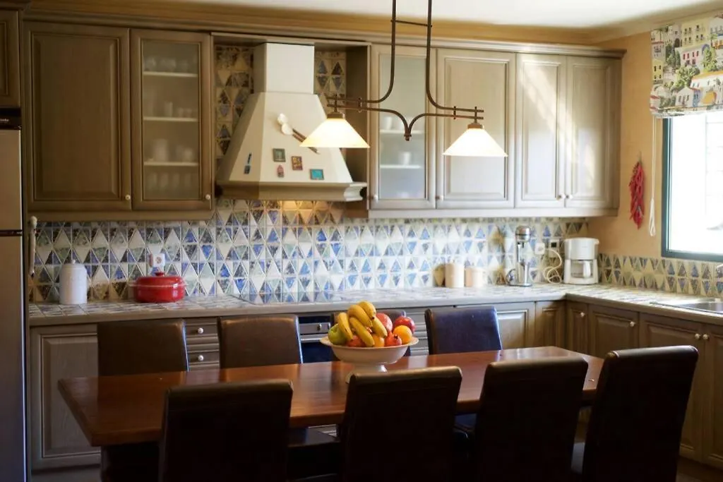 Holiday home Konstantinas House, A Touch Of Nature & Sea Ferendinata