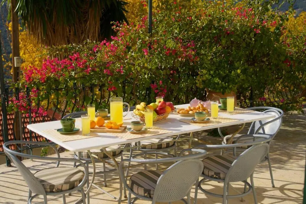 Konstantinas House, A Touch Of Nature & Sea Ferendinata